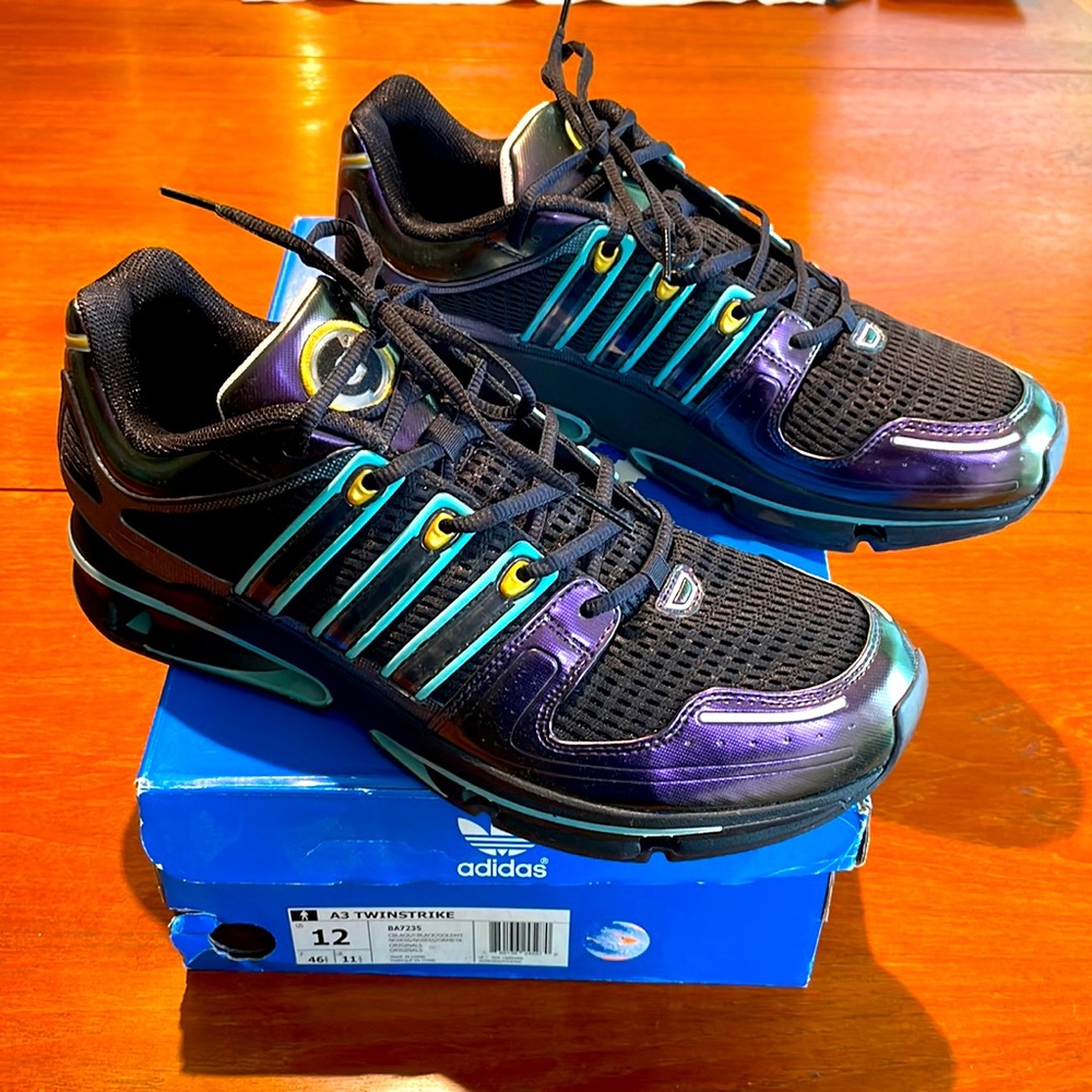 Adidas A3 Twinstrike sneakers size 12